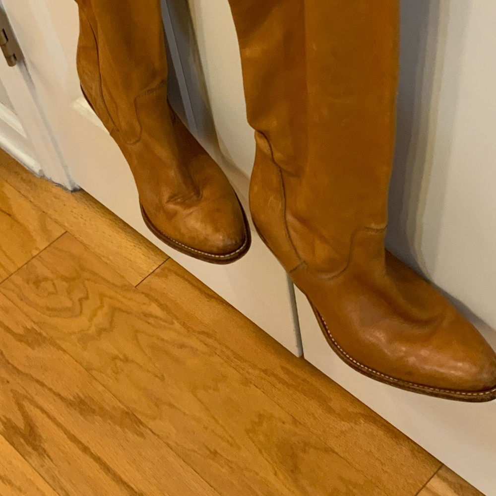 150. EUC Saks Fifth Ave HAND MADE ITALIAN Brown Leather Boots - Picture 10 of 16